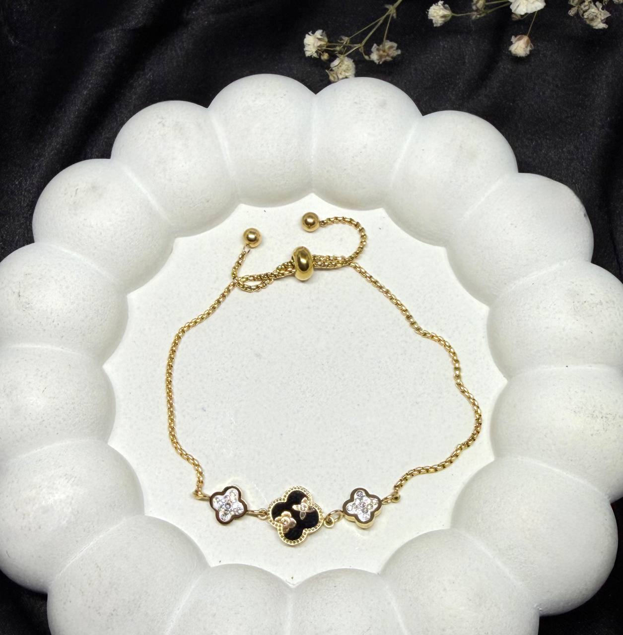 The Noir Élégance Bracelet