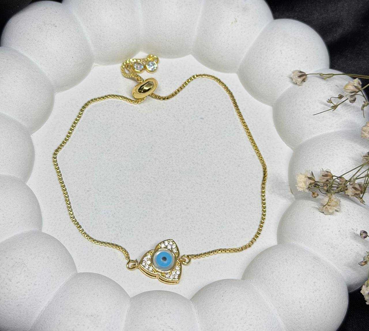 The Guardian Evil Eye Heart Bracelet