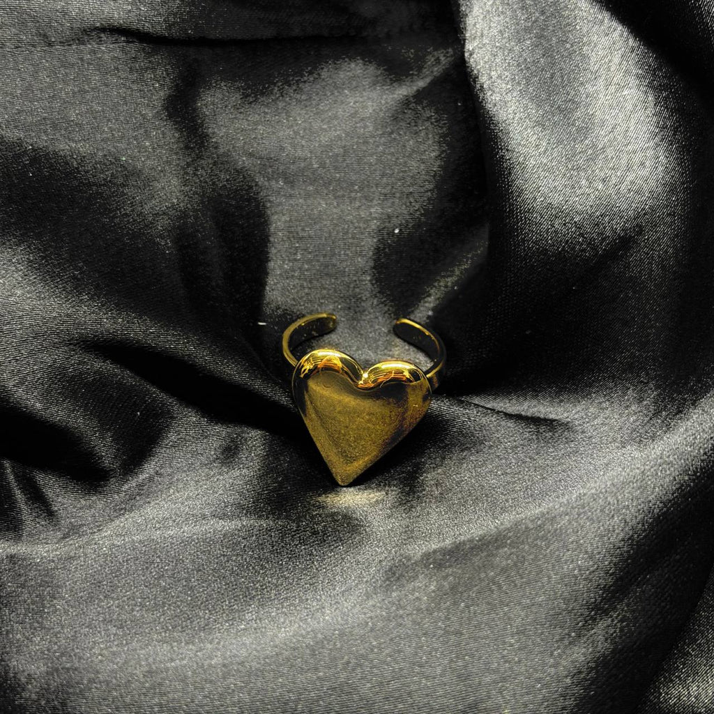 Classic Heart Signet