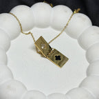 Golden Memoire Openable Locket Necklace