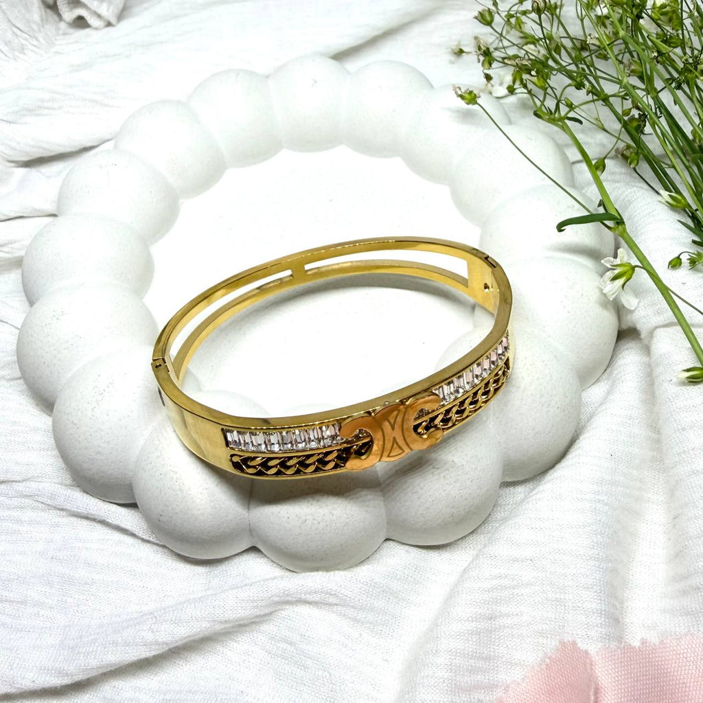 Serpenti Chanel Luxe Gold Bracelet