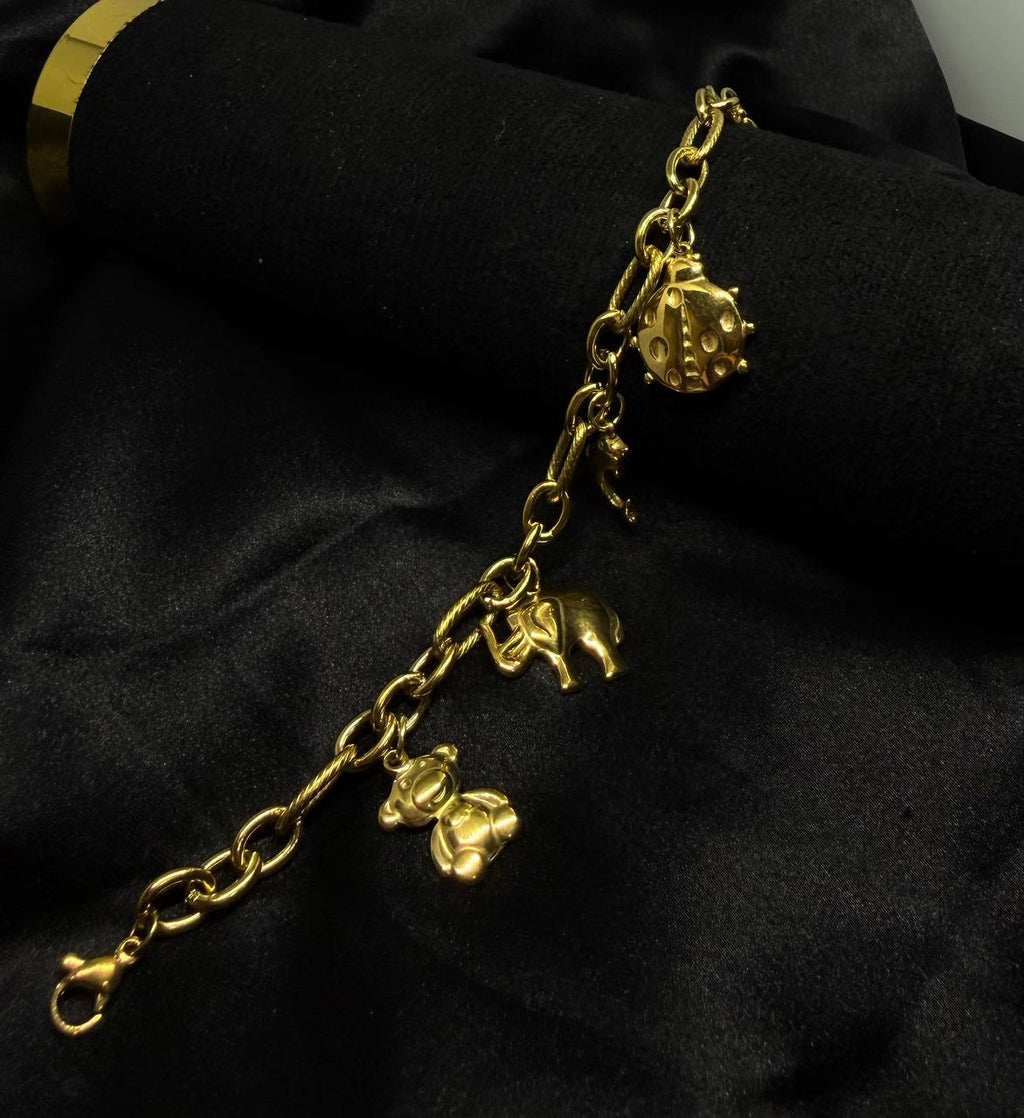 The Conqueror’s Totem Chain Bracelet