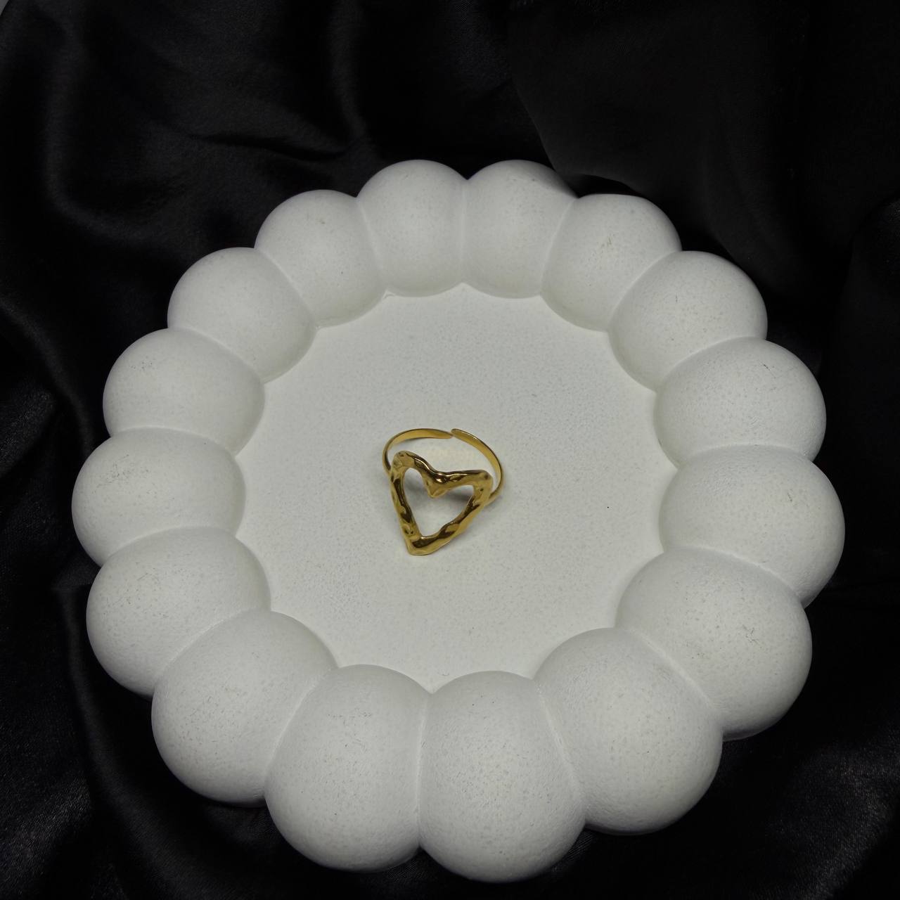 Molten Gold Heart Ring