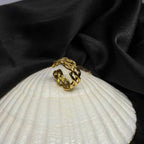Aurum Curb Chain Ring