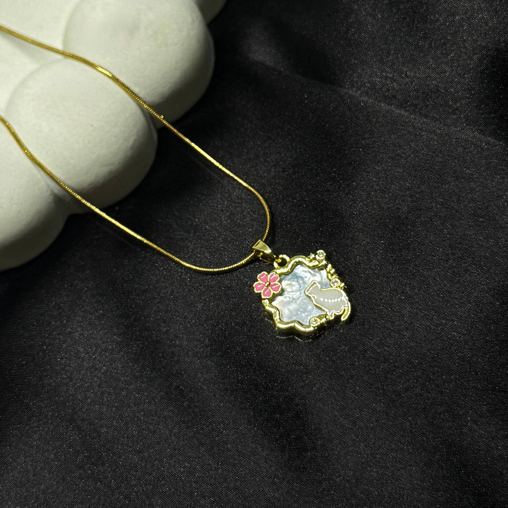 Floral Pearl Dream Pendant Necklace