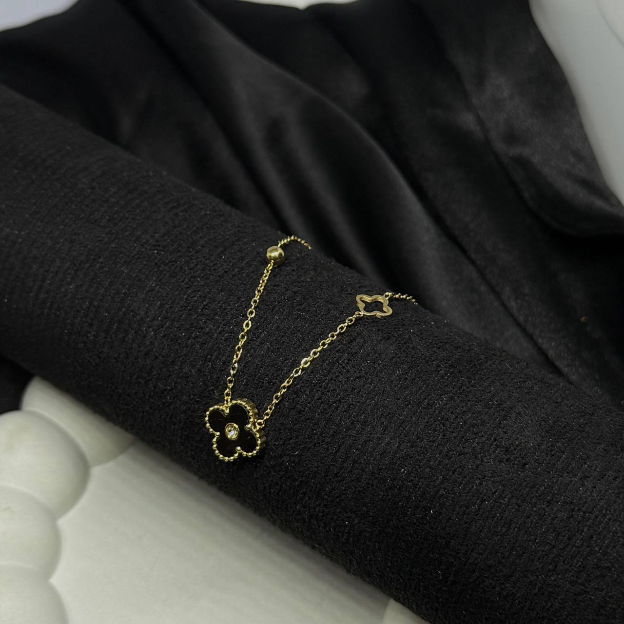 Golden Clover Grace Necklace