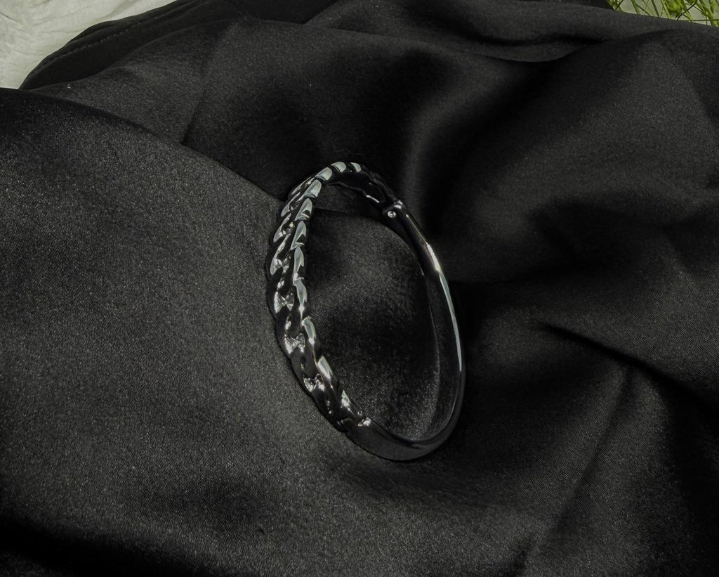 Midnight Chain Edge Black Bracelet