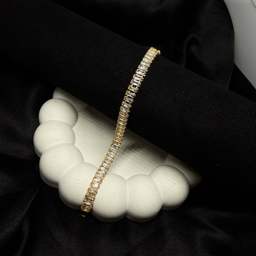 The Radiance Tennis Bracelet