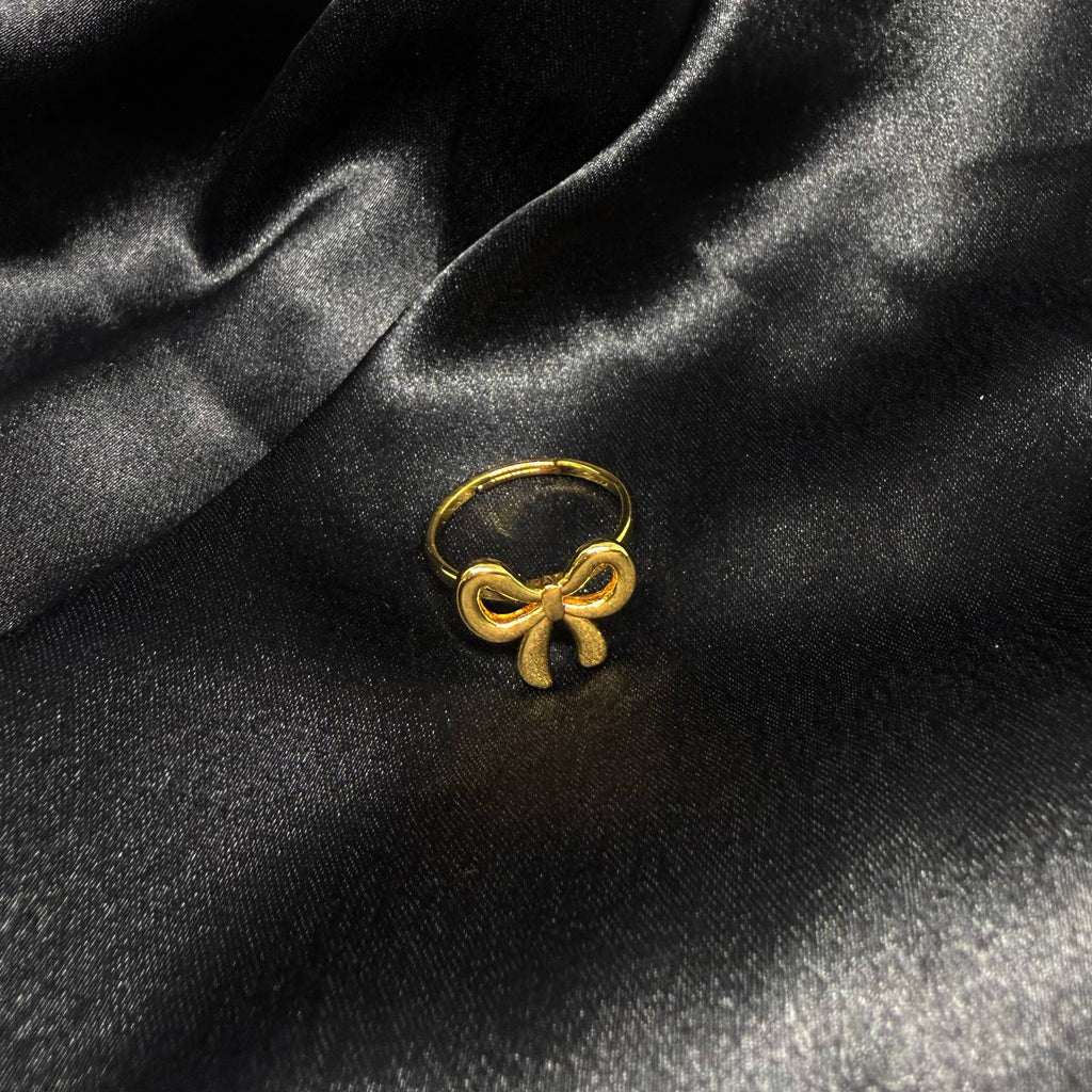Ribbon Bow Ring