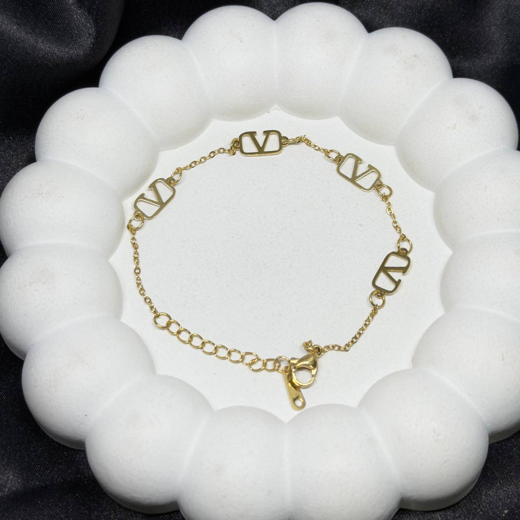 The Imperial V Signature Bracelet