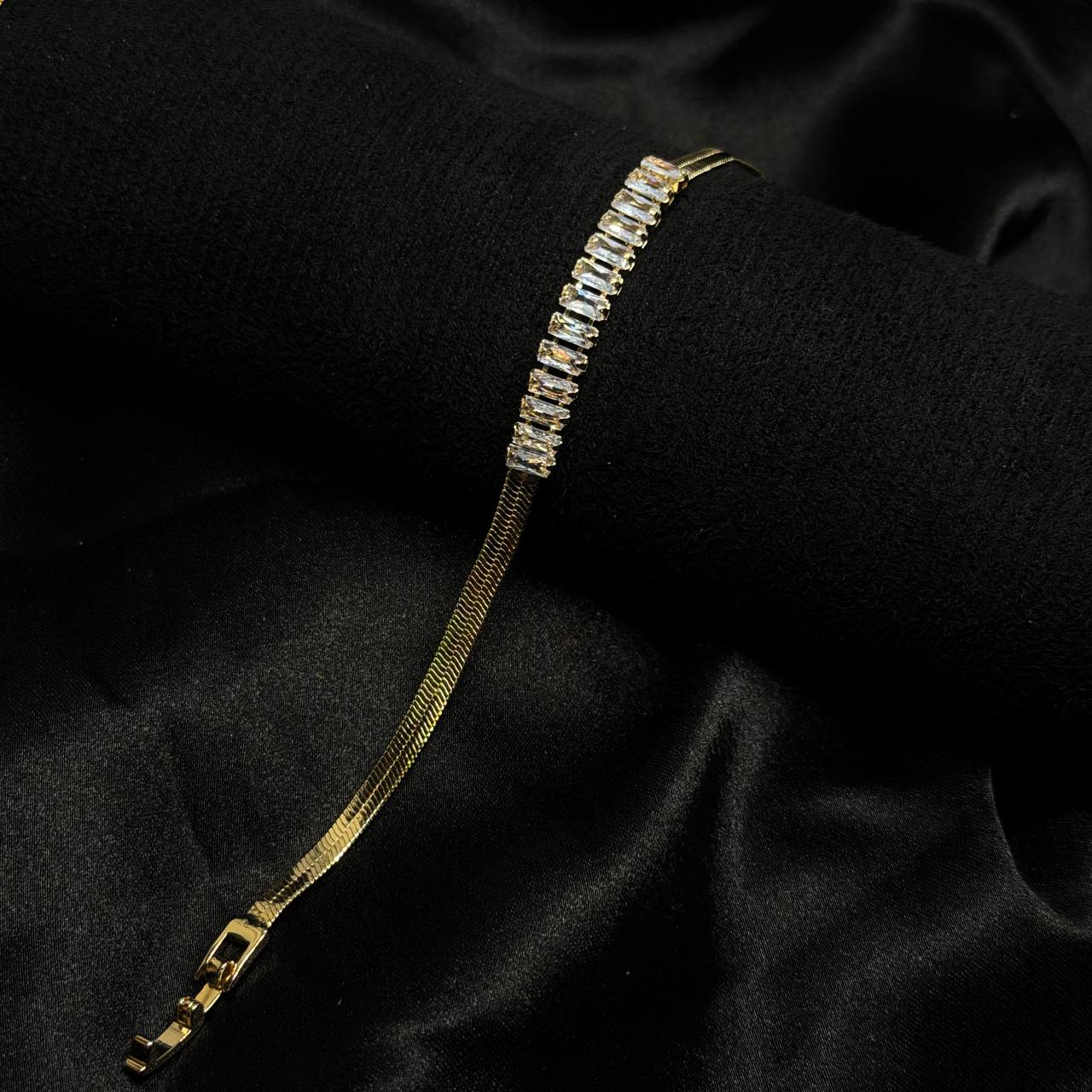 The Sovereign Baguette Flex Bracelet