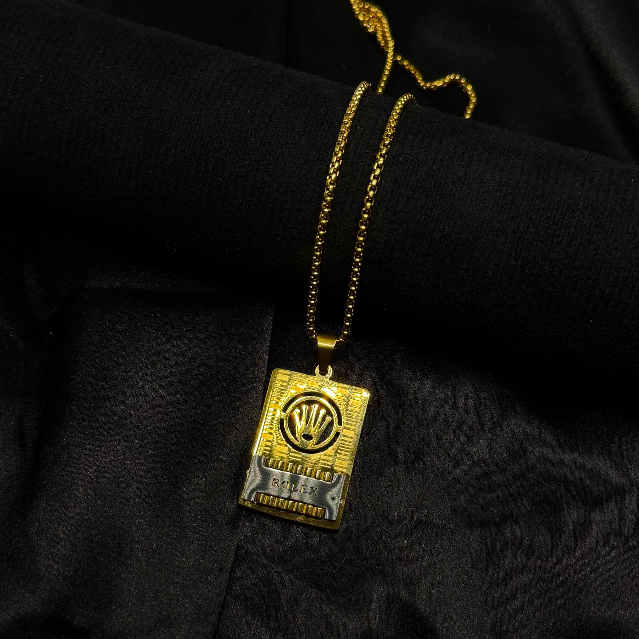 Rolex Crown Plate Pendant Chain