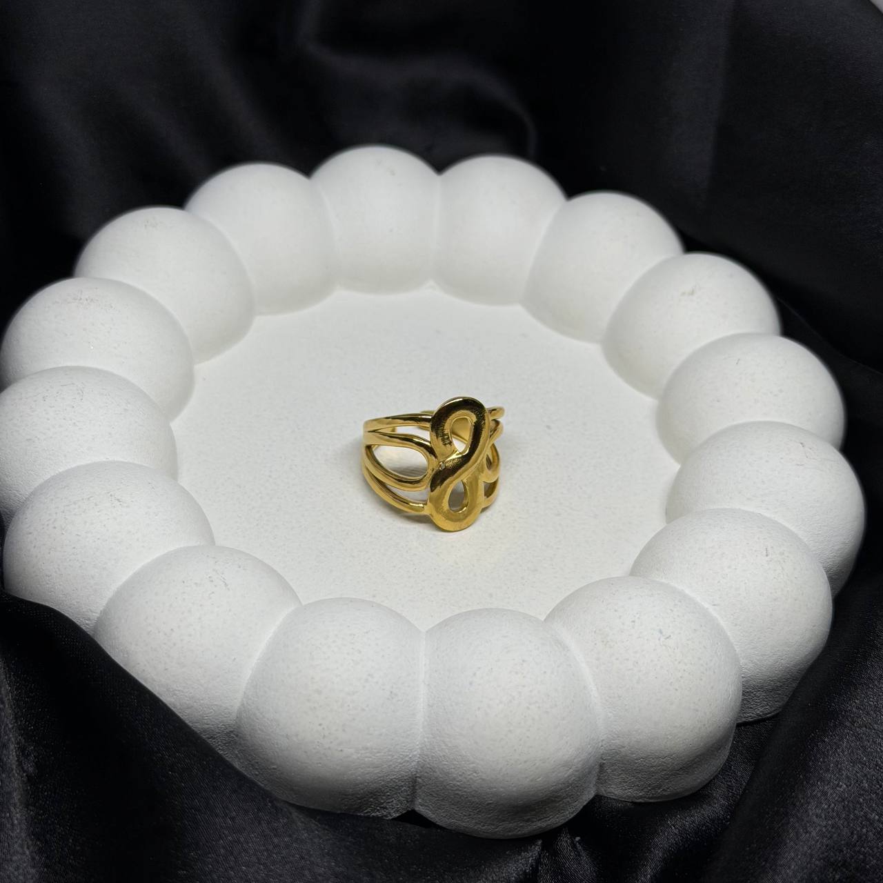 The Eternal Infinity Knot Ring