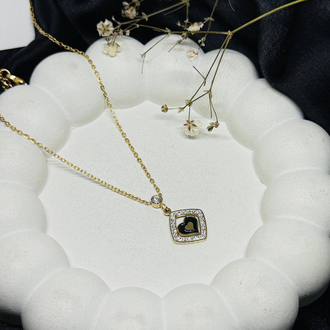 Midnight Heart Frame Necklace