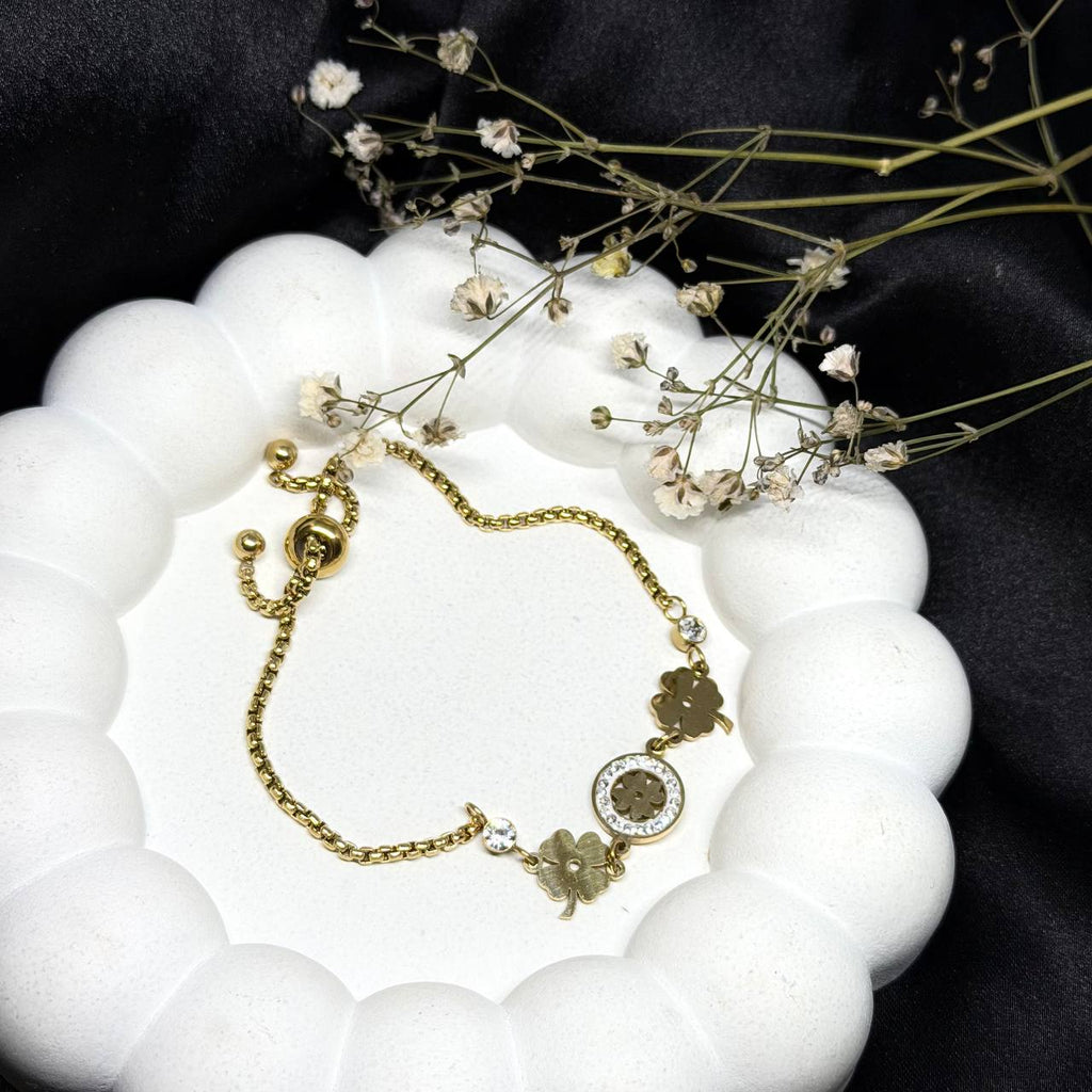 The Fortune Clover Bracelet