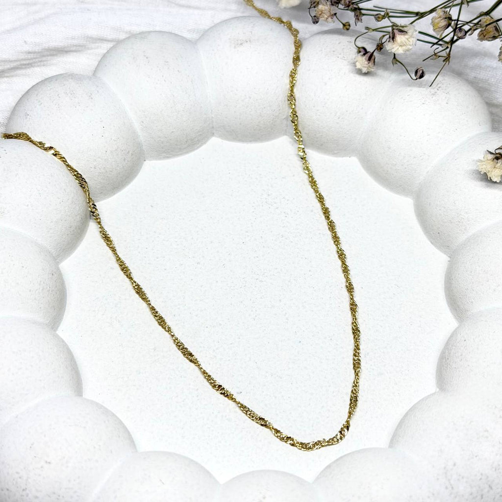 Classic Twisted Gold Chain Necklace
